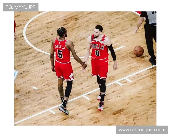 公牛对决国王，拉文德罗赞回归战旧主